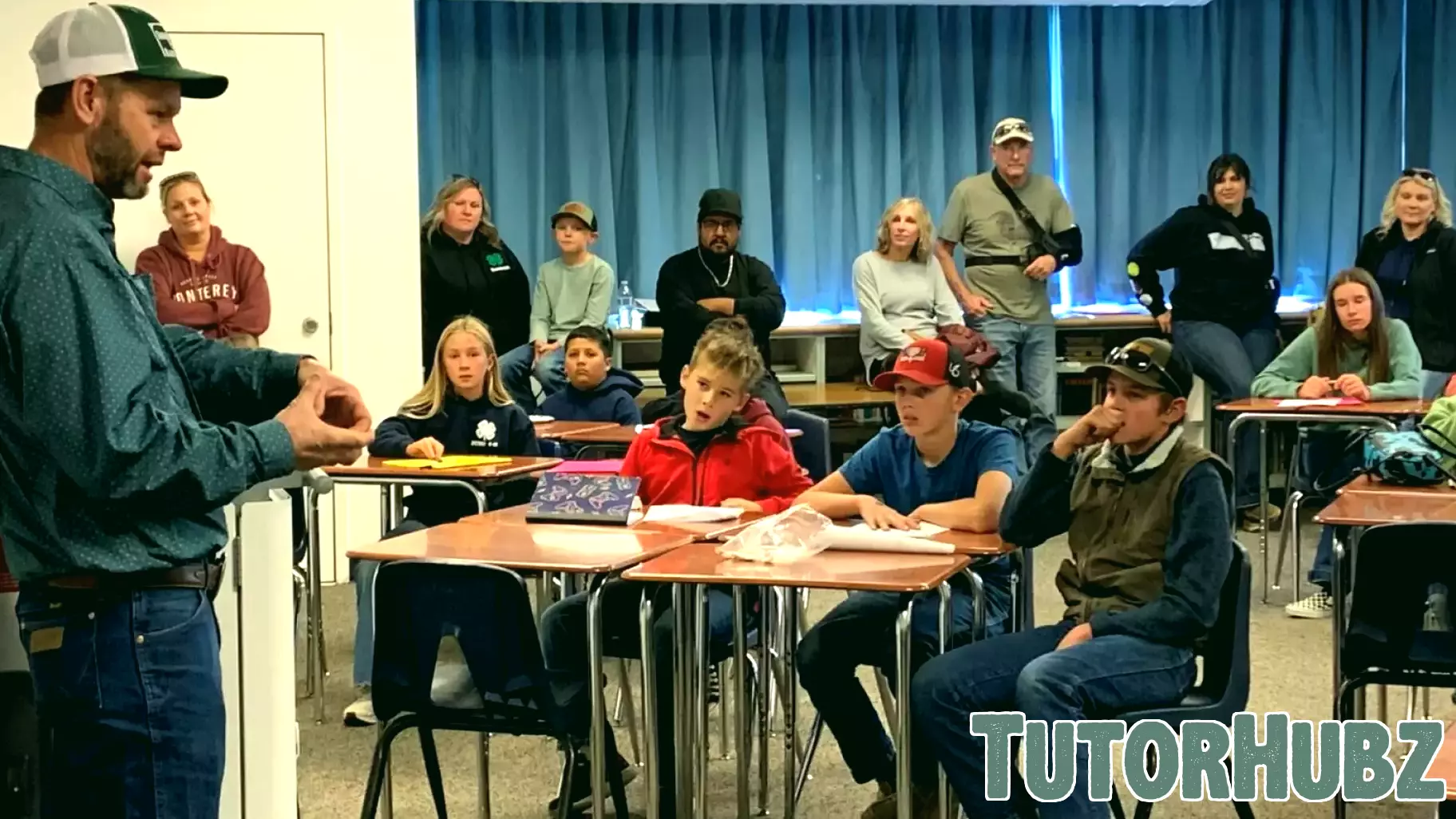 Livestock 101: A Successful Agricultural Education Initiative